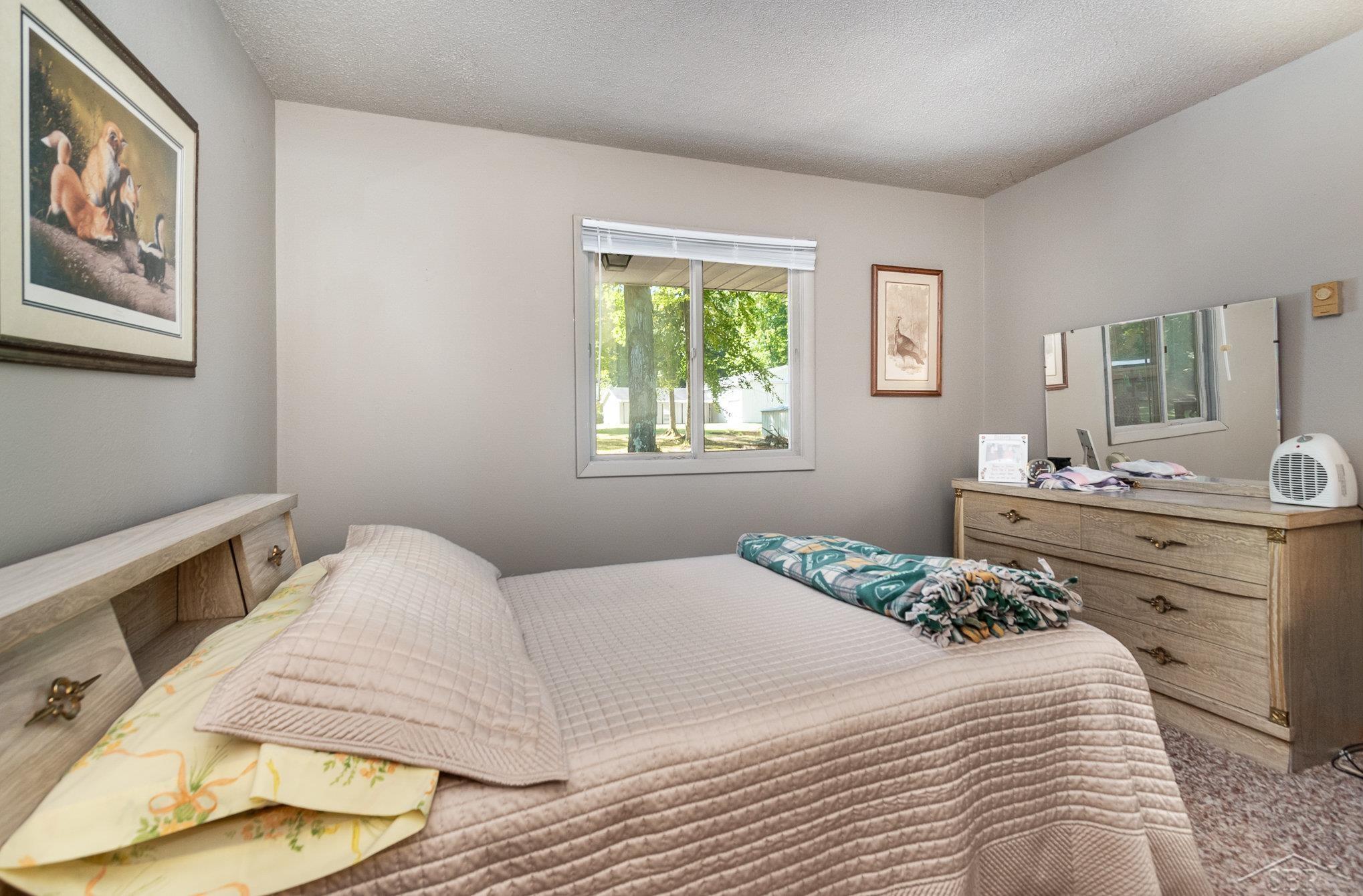 Harrison, Michigan 48625, United States, 4 Bedrooms Bedrooms, ,3 BathroomsBathrooms,Residential,Active,42039