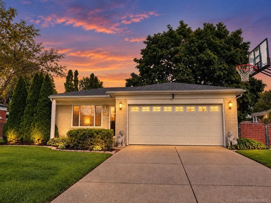 32228 COLUMBUS DR, WARREN, MI 48088 - Image 2ae3ee79c55be3ec8dff4180acfaf1a2/2082845342
