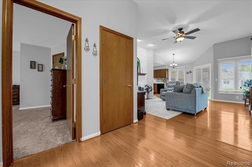 706 DONNALEE Drive