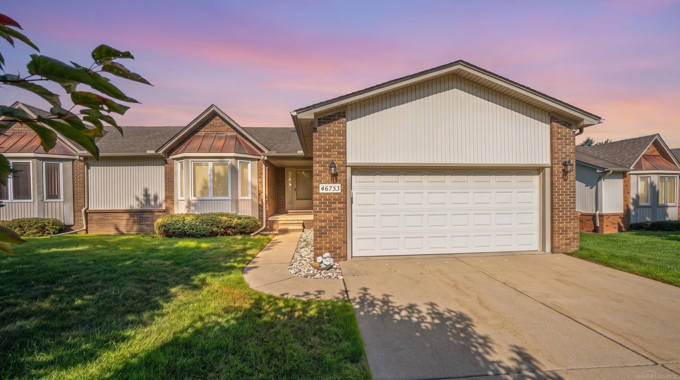 46753 Scotch Pine Lane Unit 21 Building 11