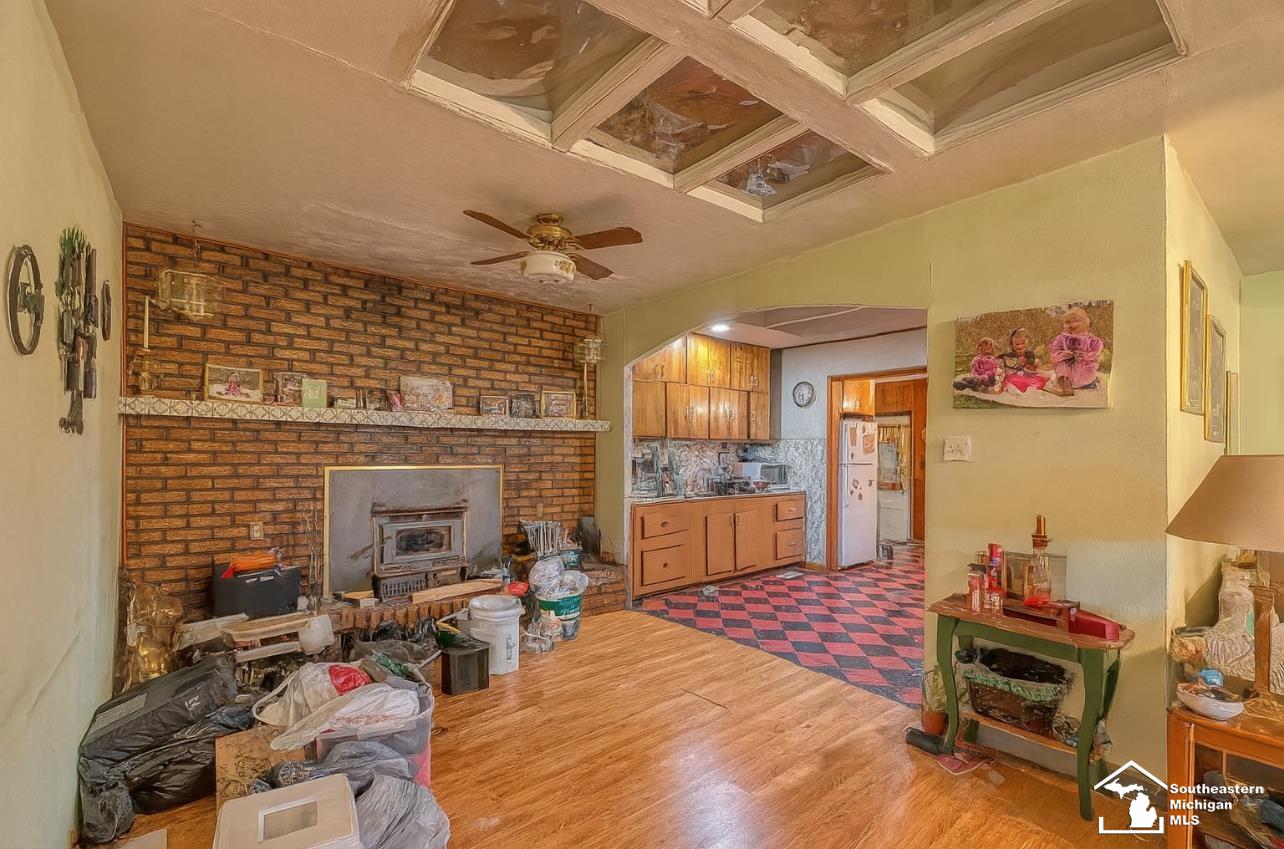 9089 S Telegraph Road