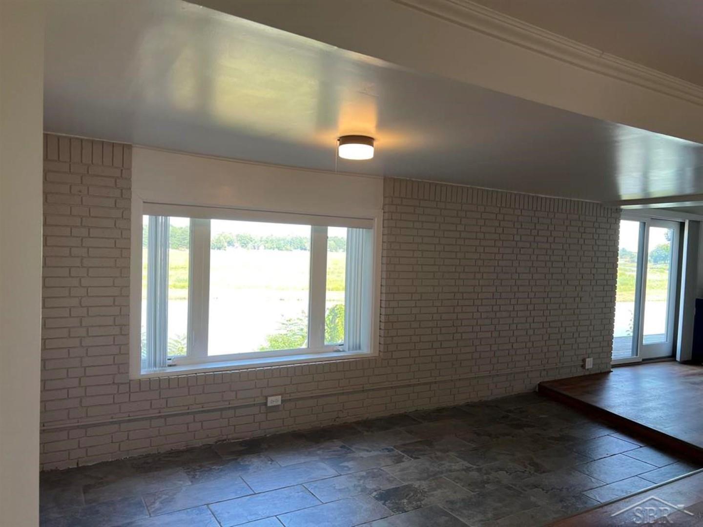 Sanford, Michigan 48657, United States, 3 Bedrooms Bedrooms, ,1 BathroomBathrooms,Residential,Pending,194518