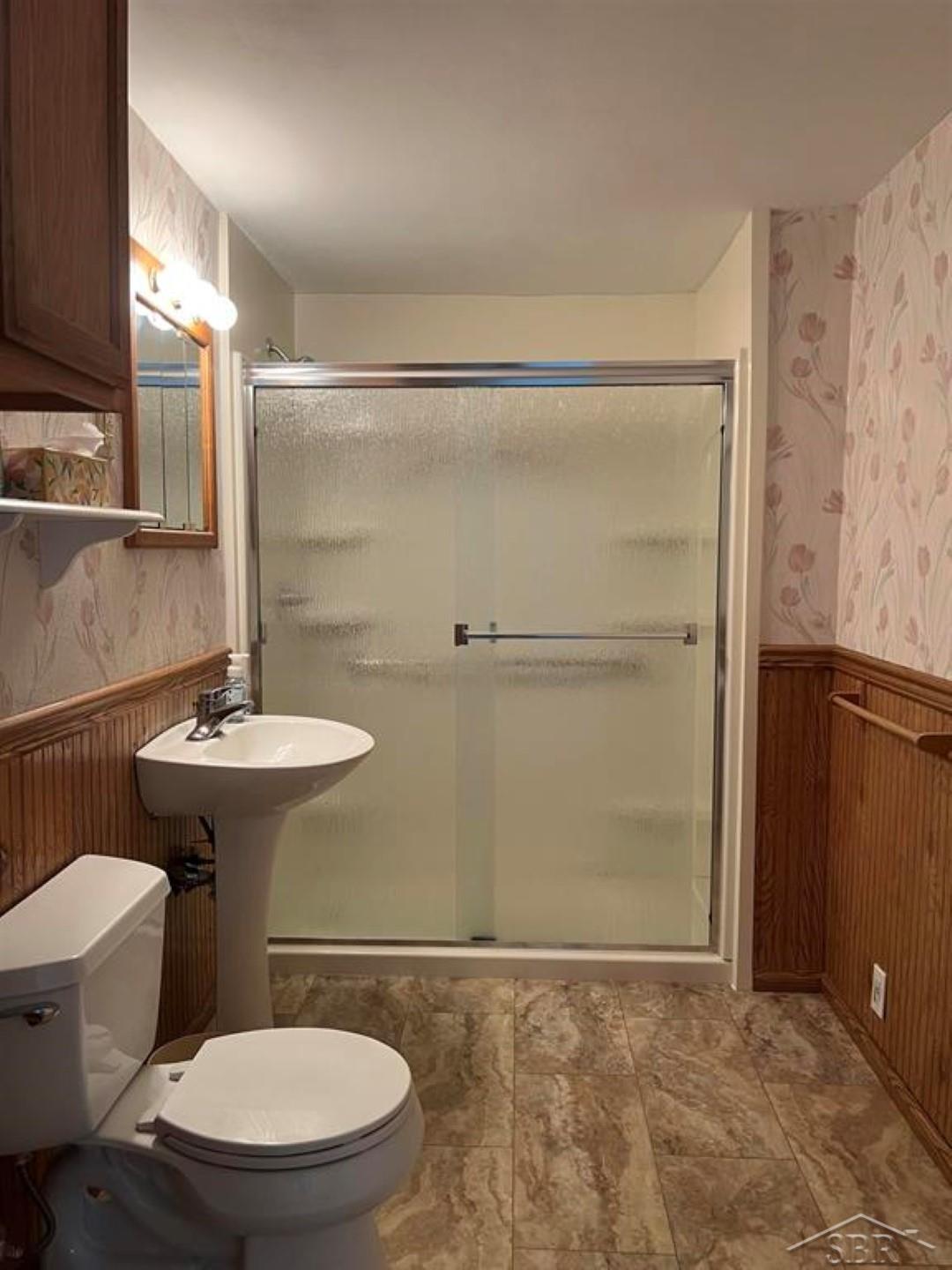 Sanford, Michigan 48657, United States, 3 Bedrooms Bedrooms, ,1 BathroomBathrooms,Residential,Pending,194518