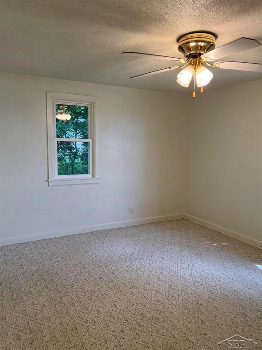 Sanford, Michigan 48657, United States, 3 Bedrooms Bedrooms, ,1 BathroomBathrooms,Residential,Pending,194518