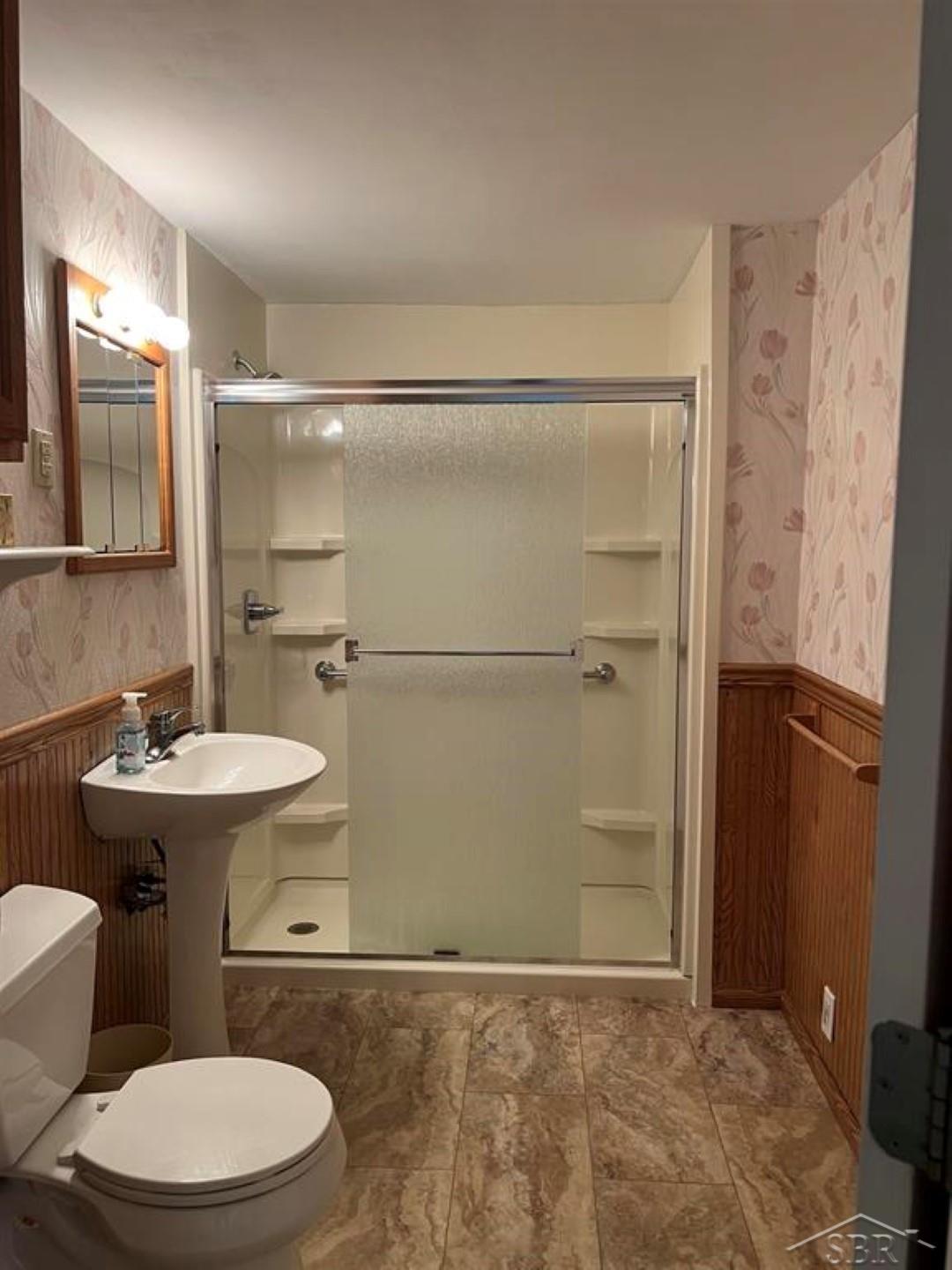 Sanford, Michigan 48657, United States, 3 Bedrooms Bedrooms, ,1 BathroomBathrooms,Residential,Pending,194518