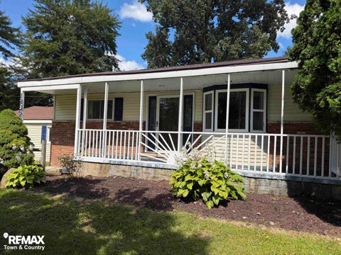 Photo of 12365 Burt Road, Birch Run, MI 48415 (MLS # 50221519)