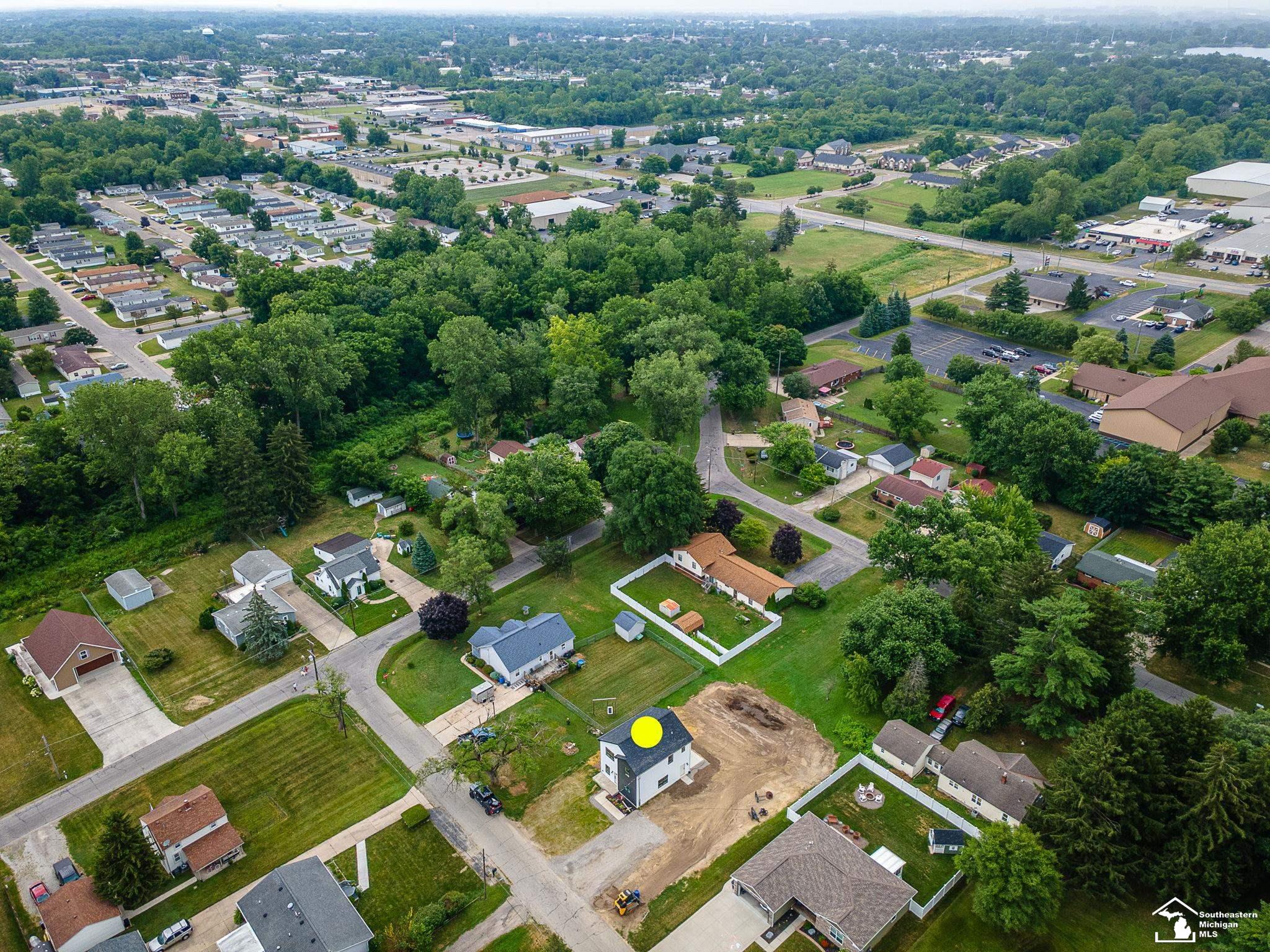 Monroe, Michigan 48161, United States, 5 Bedrooms Bedrooms, ,3 BathroomsBathrooms,Residential,Active,192877