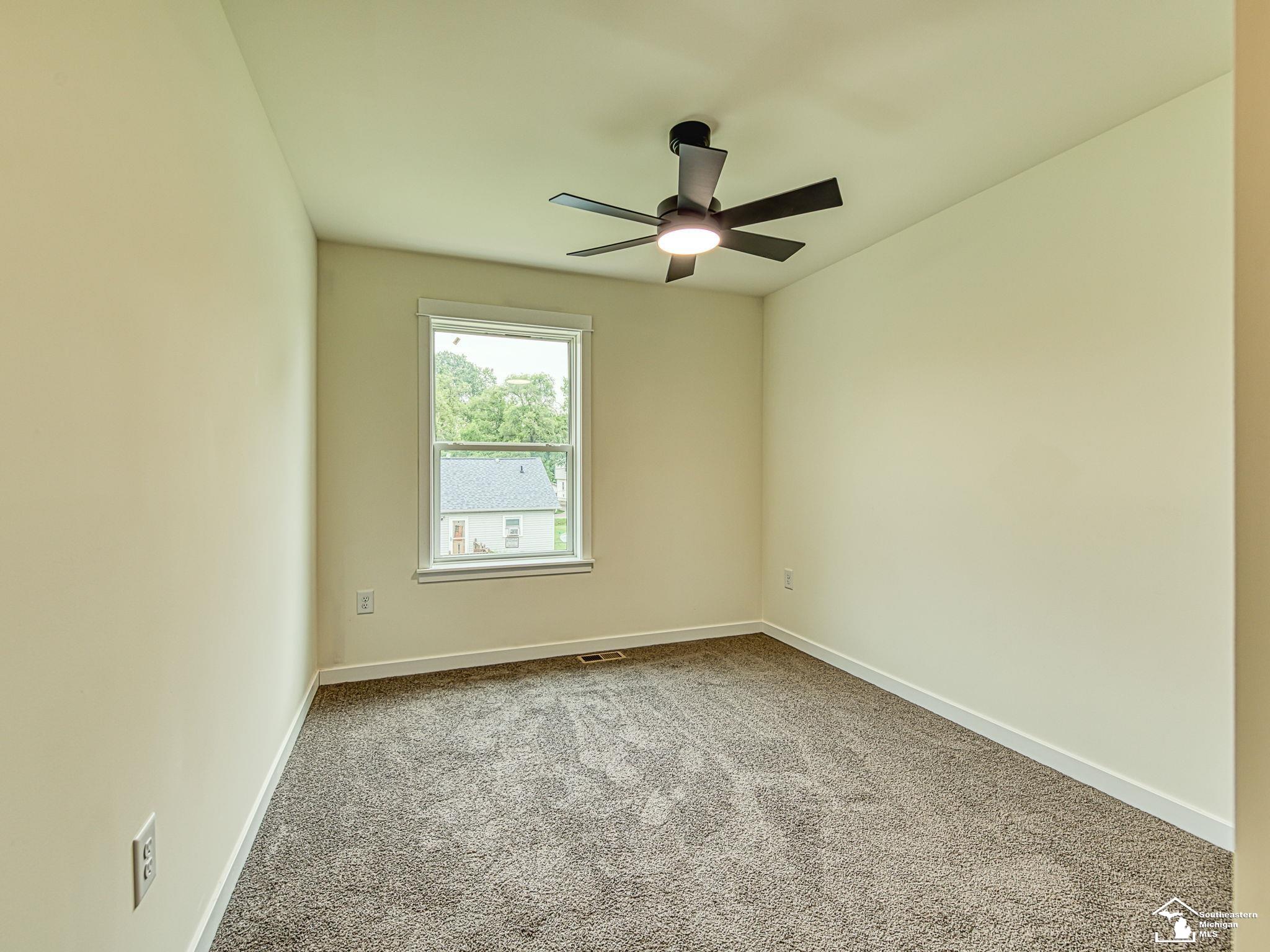 Monroe, Michigan 48161, United States, 5 Bedrooms Bedrooms, ,3 BathroomsBathrooms,Residential,Active,192877