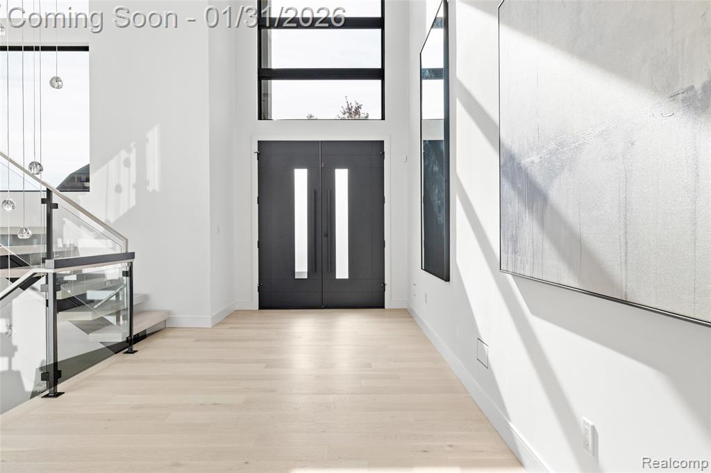 4512 Pinnacle Boulevard