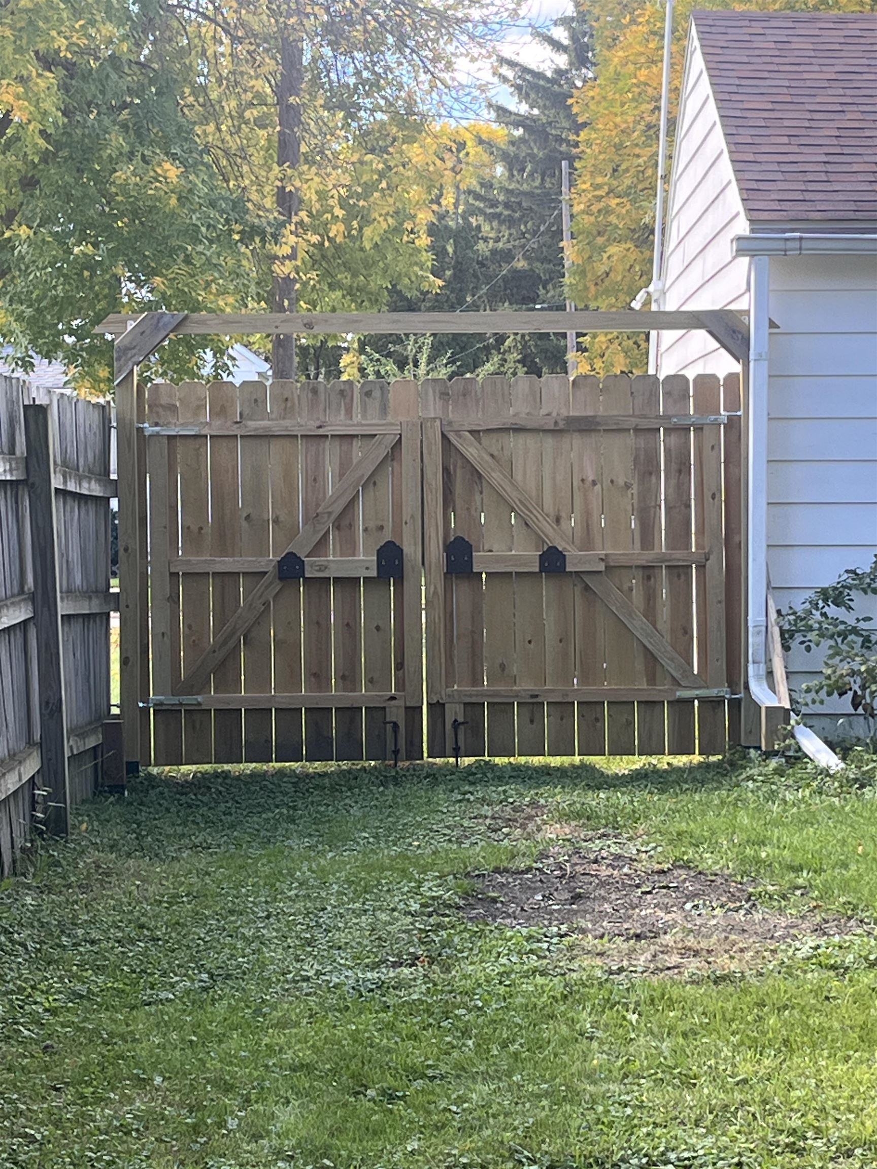 Bay City, Michigan 48708, United States, 3 Bedrooms Bedrooms, ,1 BathroomBathrooms,Residential,Active,226068