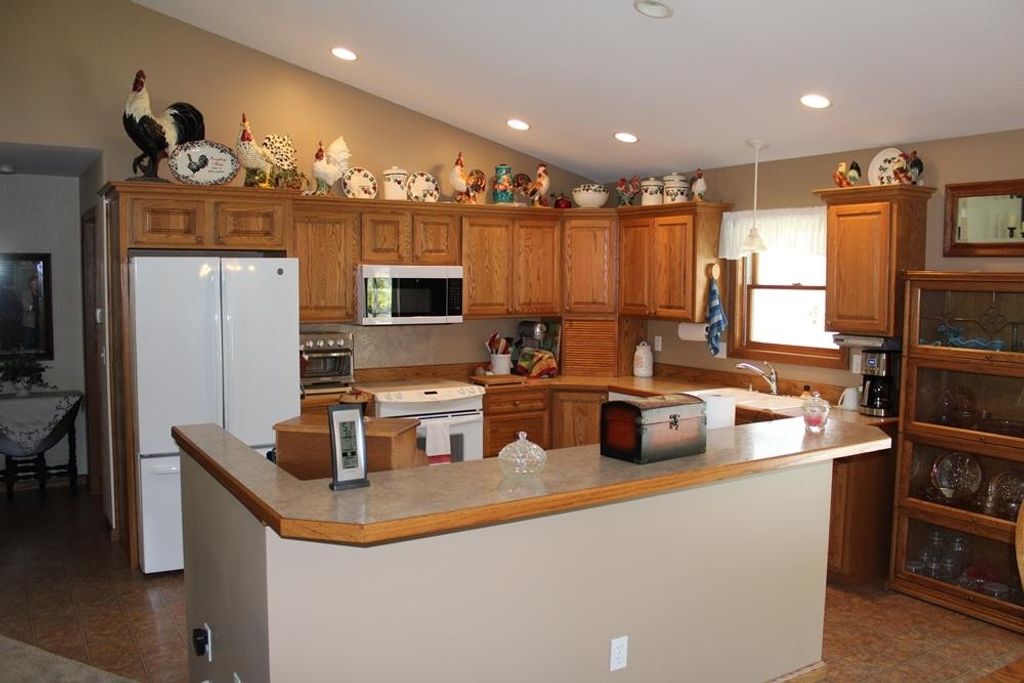 Photo of 1452 Byfield Drive, Harrison, MI 48625 (MLS # 50206277)