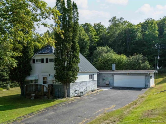 135 HANMER RD, IRON RIVER, MI 49935 - Image 2eb2793decd9b0d37e450e806be71dbb/352361324