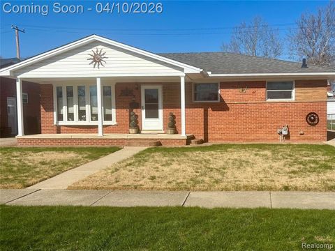 Photo of 1772 Lakeview Street, Trenton, MI 48183 (MLS # 60981472)