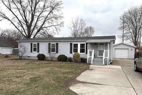 1720 Hemlock Street Frenchtown MI 48162