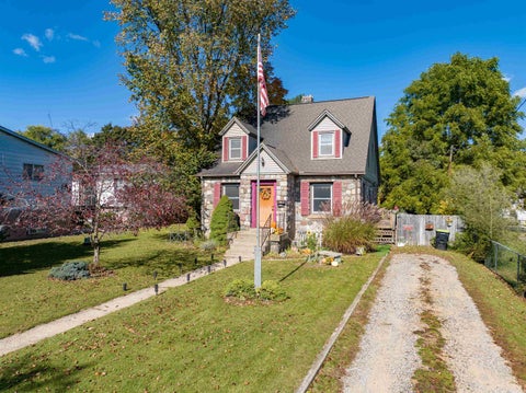 Photo of 135 Carpenter Street, West Branch, MI 48661 (MLS # 80074433)