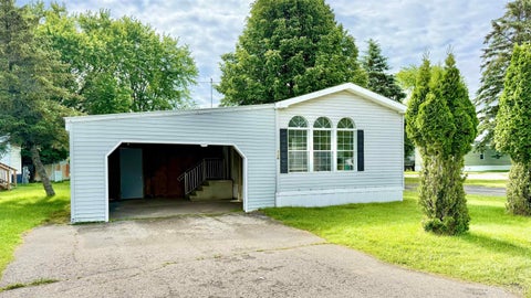 Photo of 1600 S 30th Street, Escanaba, MI 49829 (MLS # 50213393)