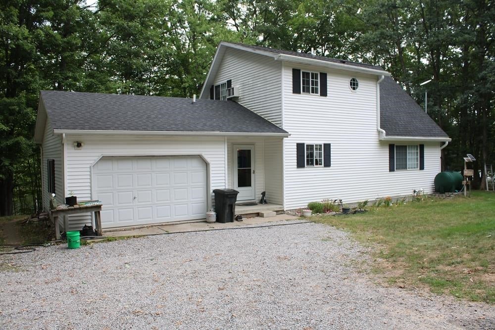Photo of 4721 Teaberry Lane, Farwell, MI 48622 (MLS # 50219493)