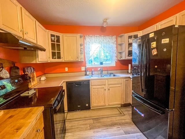 Photo of 4721 Teaberry Lane, Farwell, MI 48622 (MLS # 50219493)