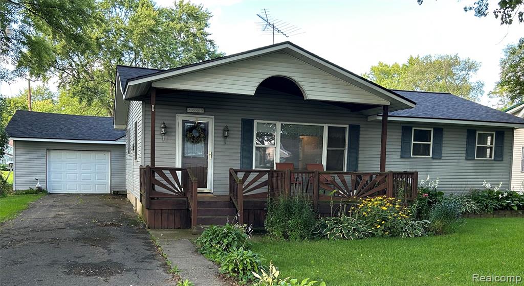 5060 Armstrong Avenue