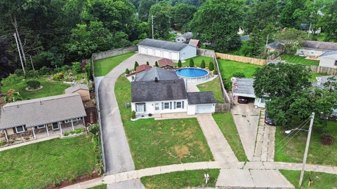 Photo of 2428 Allerton Drive, Niles, MI 49120 (MLS # 70547424)