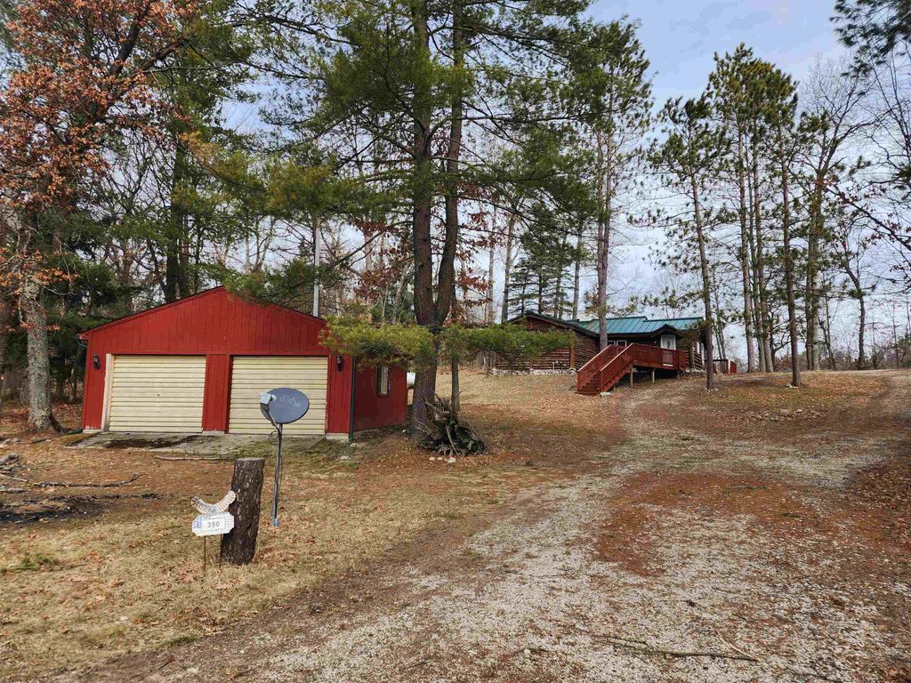 Photo of 390 Pine Street, Harrison, MI 48625 (MLS # 50202872)