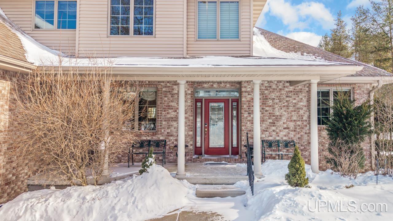 7726 N Lake Bluff O.5 Drive