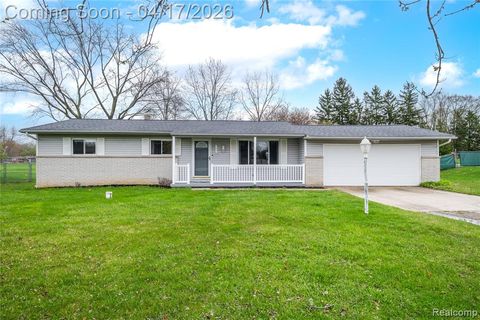 Photo of 5395 Howe Road, Grand Blanc, MI 48439 (MLS # 60984621)