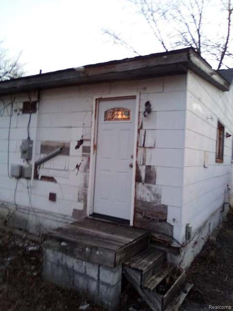 Photo of 17199 Hamburg Street, Detroit, MI 48205 (MLS # 61013628)