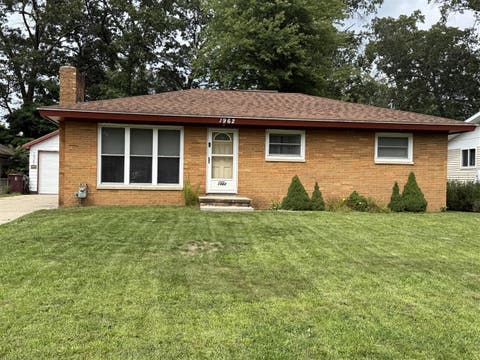 Photo of 1962 Francis Avenue, Muskegon, MI 49442 (MLS # 70554102)
