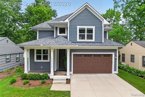 Photo of 15844 Kirkshire Avenue, Beverly Hills, MI 48025 (MLS # 61001290)