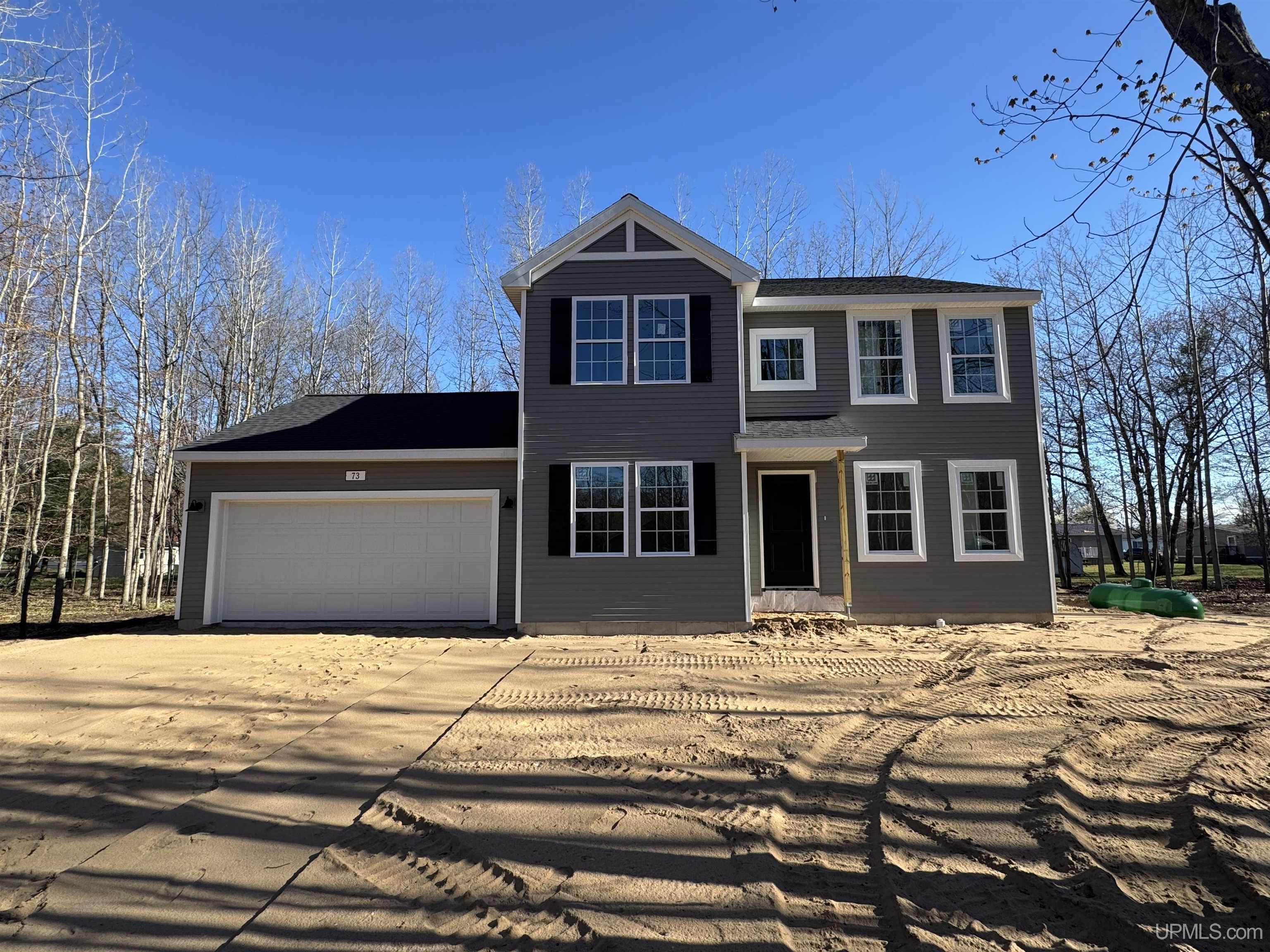 73 Royal Oak Drive