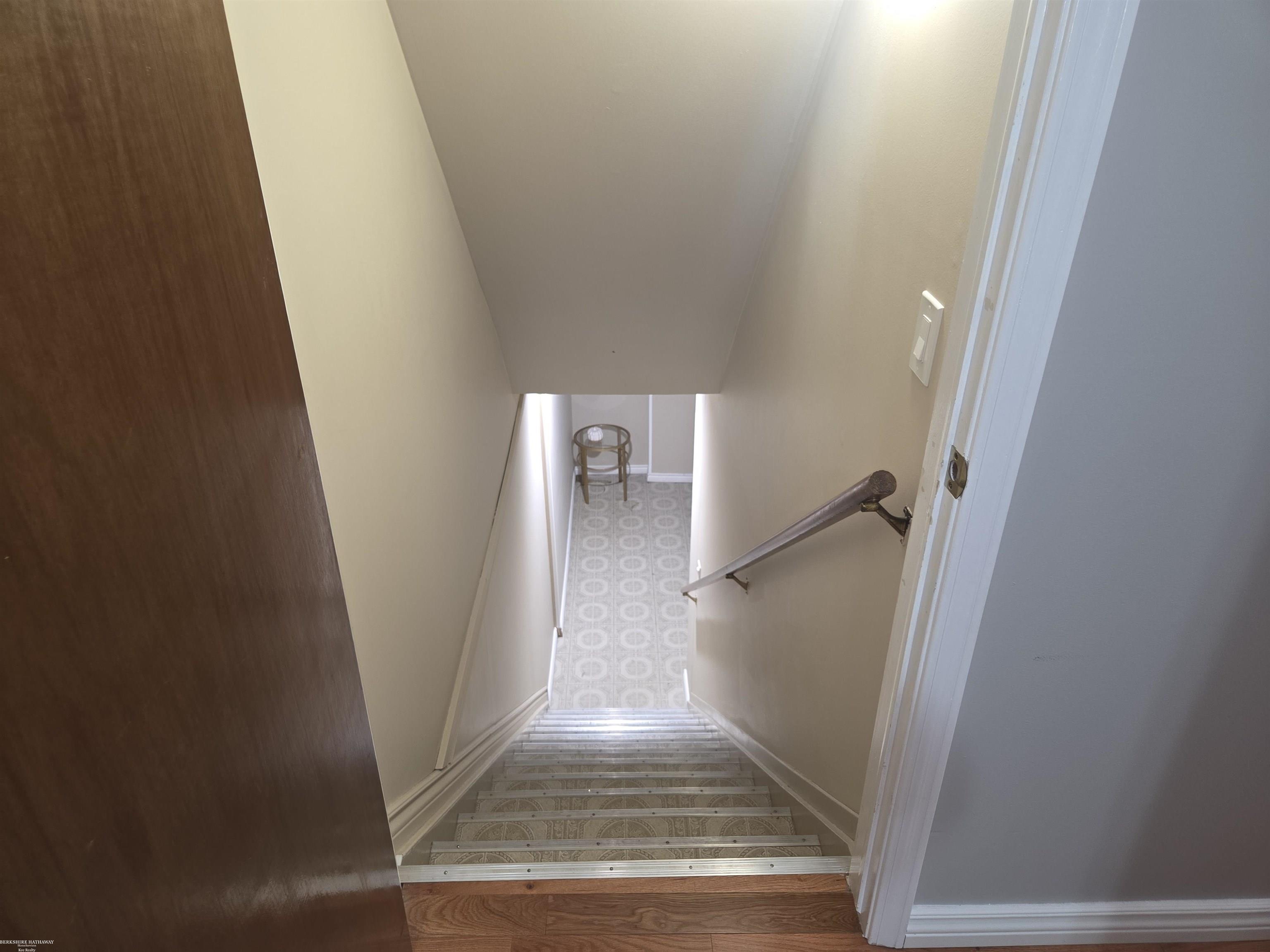 Warren, Michigan 48093, United States, 2 Bedrooms Bedrooms, ,2 BathroomsBathrooms,Residential,Active,193235