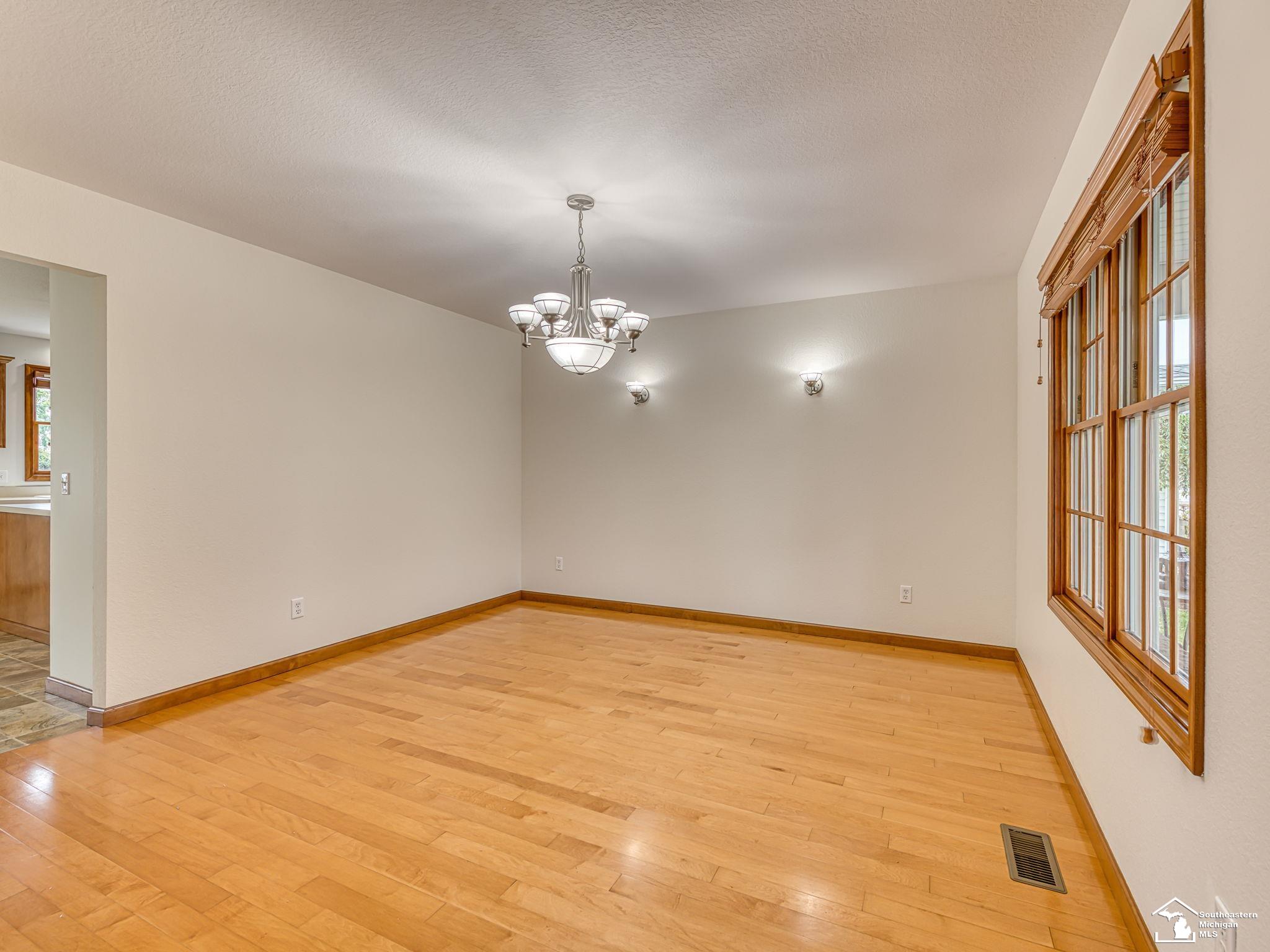 9121 Village Meadows Drive