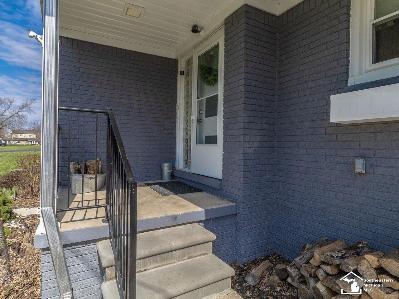 6368 Avenue D Avenue