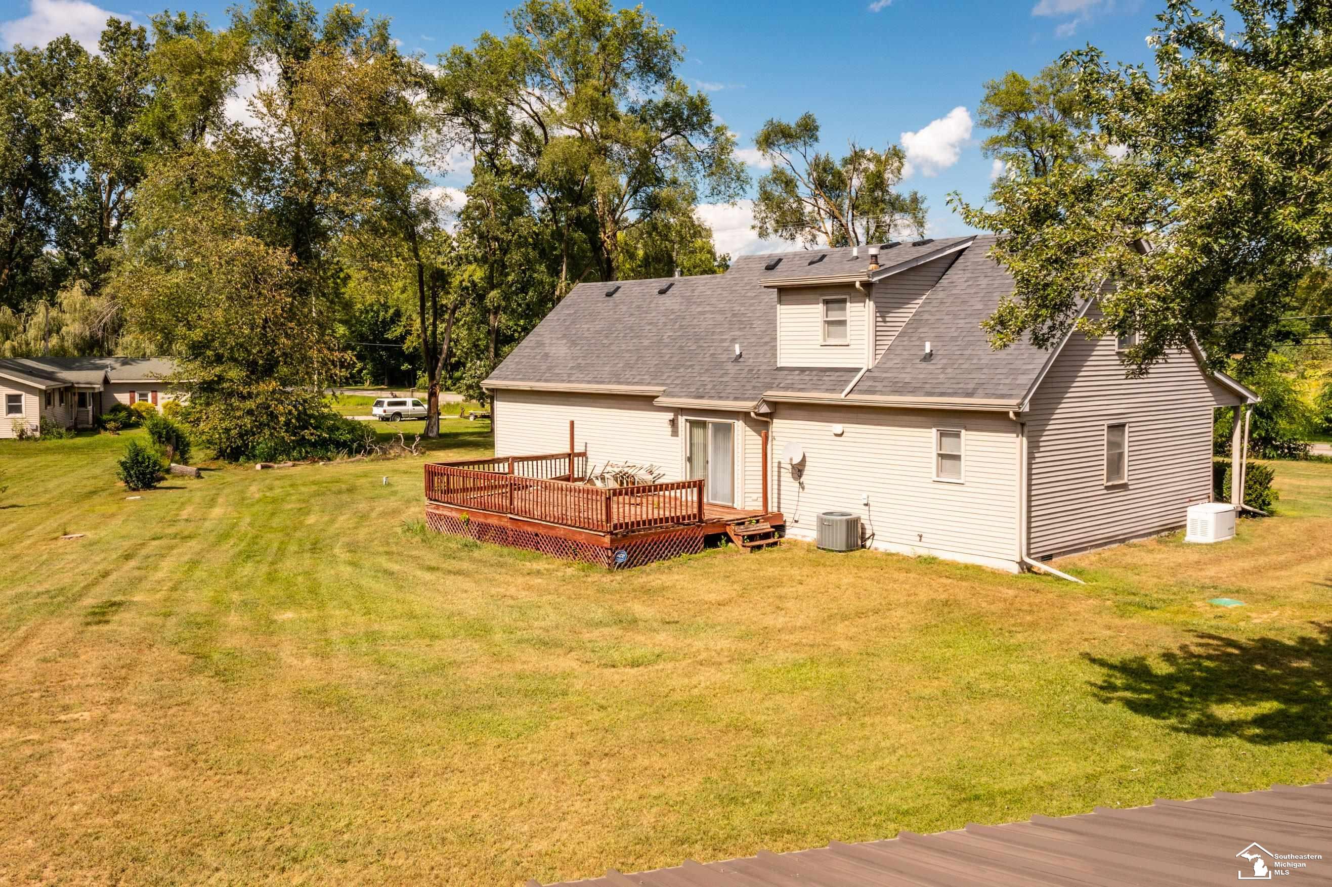 10223 Summerfield Road
