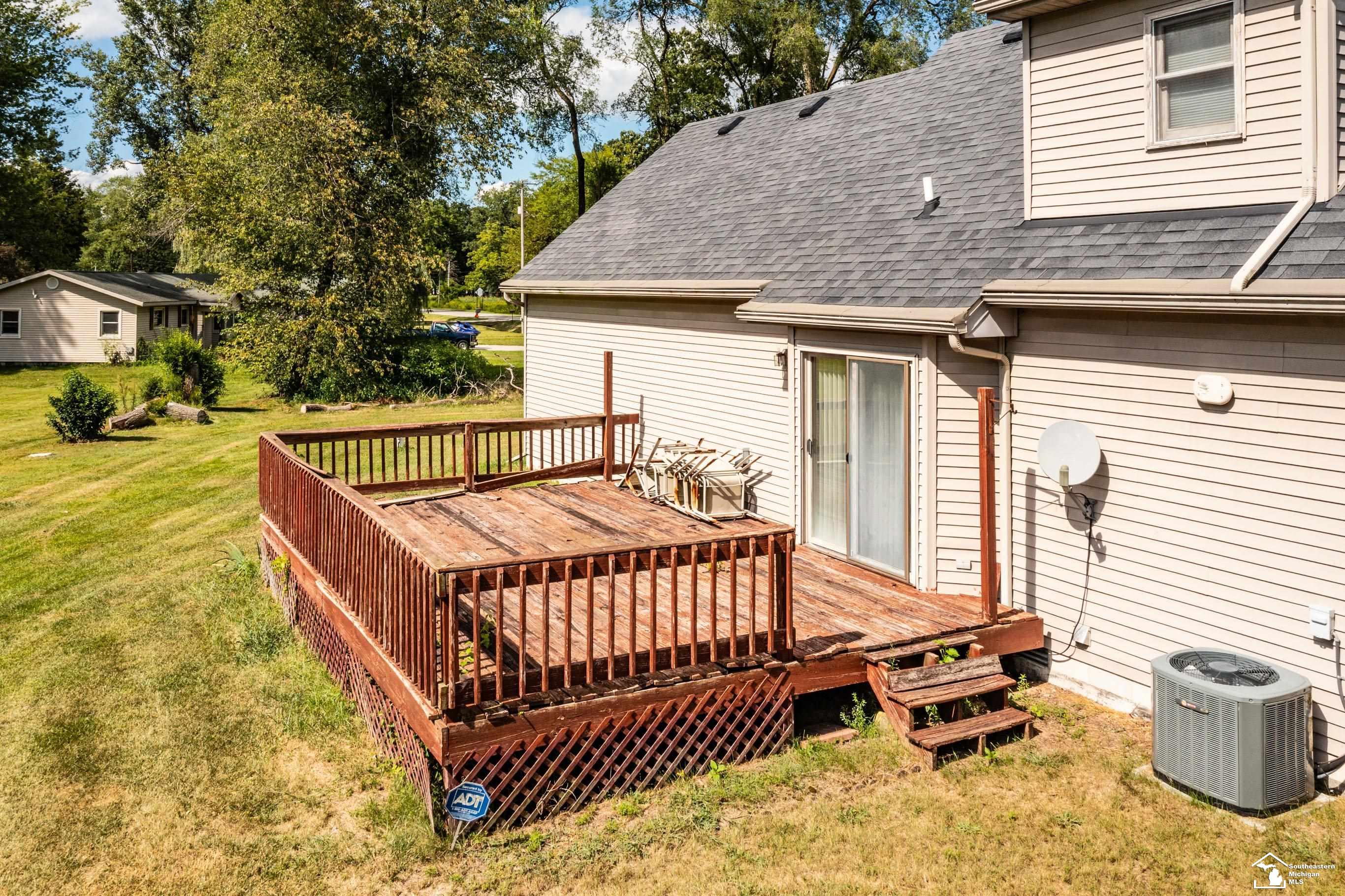 10223 Summerfield Road