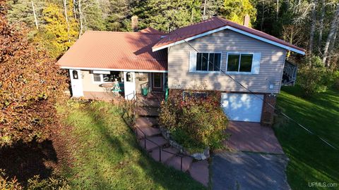 N5686 Jarvinen Road Eben Junction MI 49825