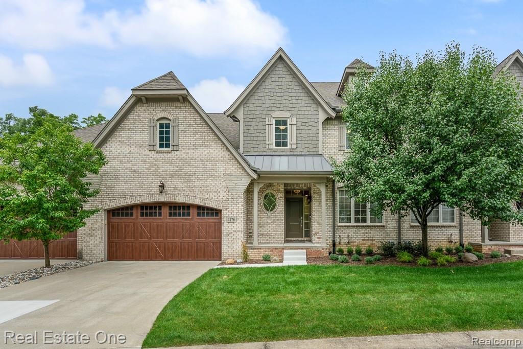 4176 Oak Arbor Court