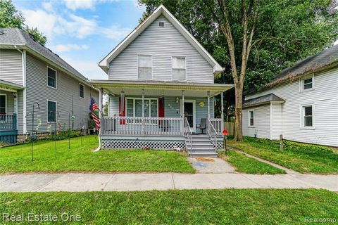 820 Smith Street Monroe MI 48161