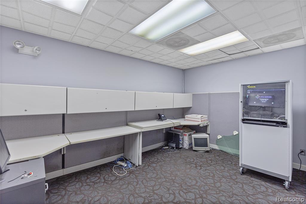 Properties Available 3 - 3 1250 W Hamlin Road