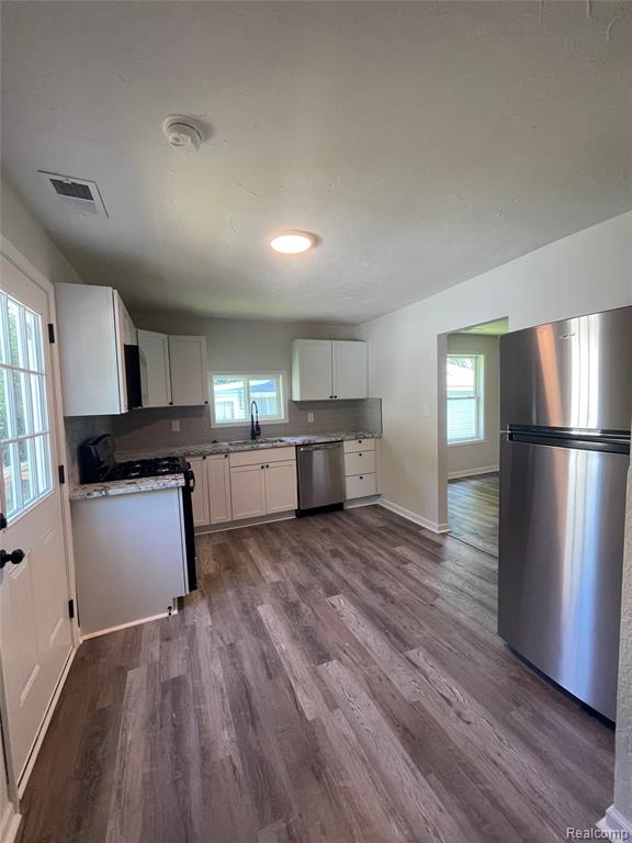 5685 Venice Road