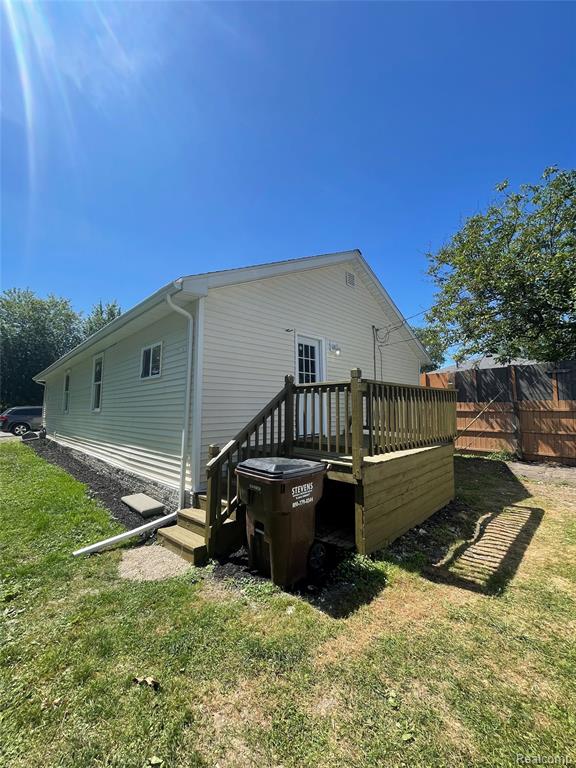5685 Venice Road