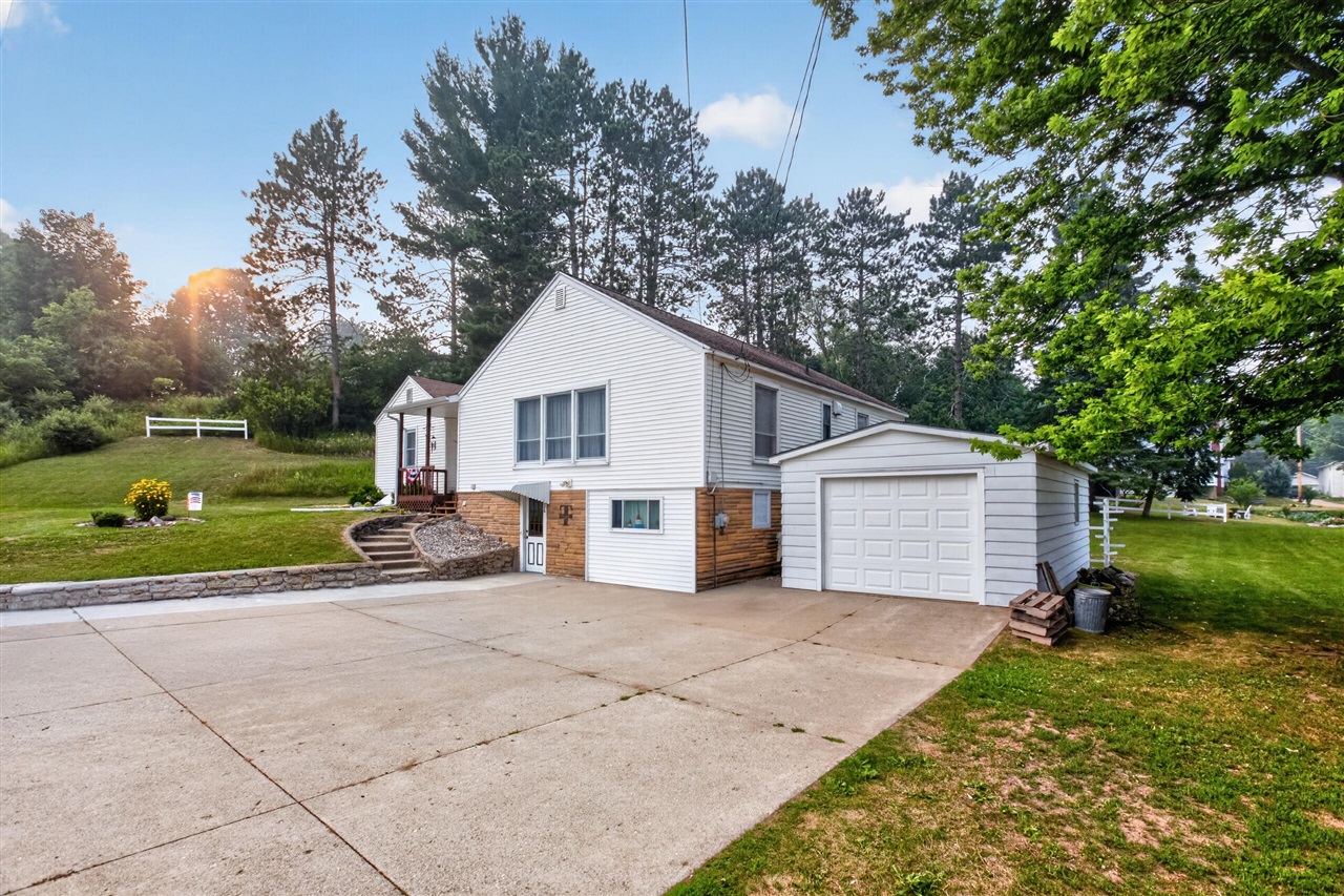 226 W Church Avenue