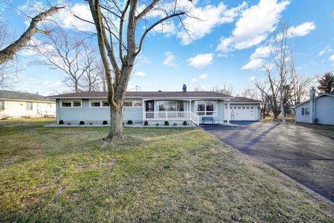 Photo of 1231 Sand Creek Highway, Adrian, MI 49221 (MLS # 50197558)