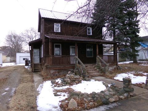 Photo of 116 N Main Street, Saint Louis, MI 48880 (MLS # 80065454)