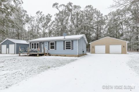 7690 Arrowroot Gaylord MI 49735