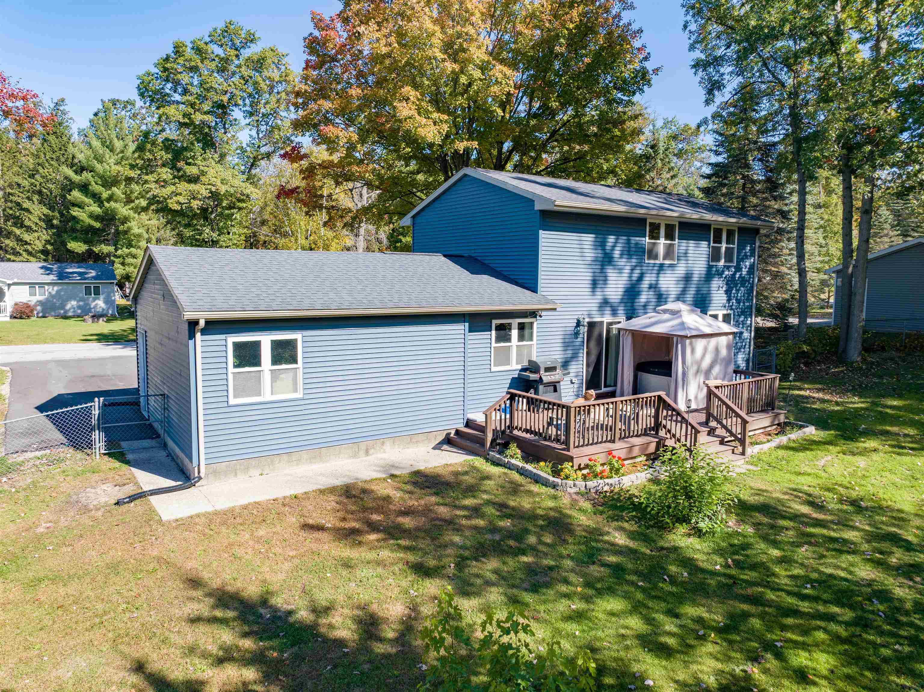 1558 Fawn Lake Drive