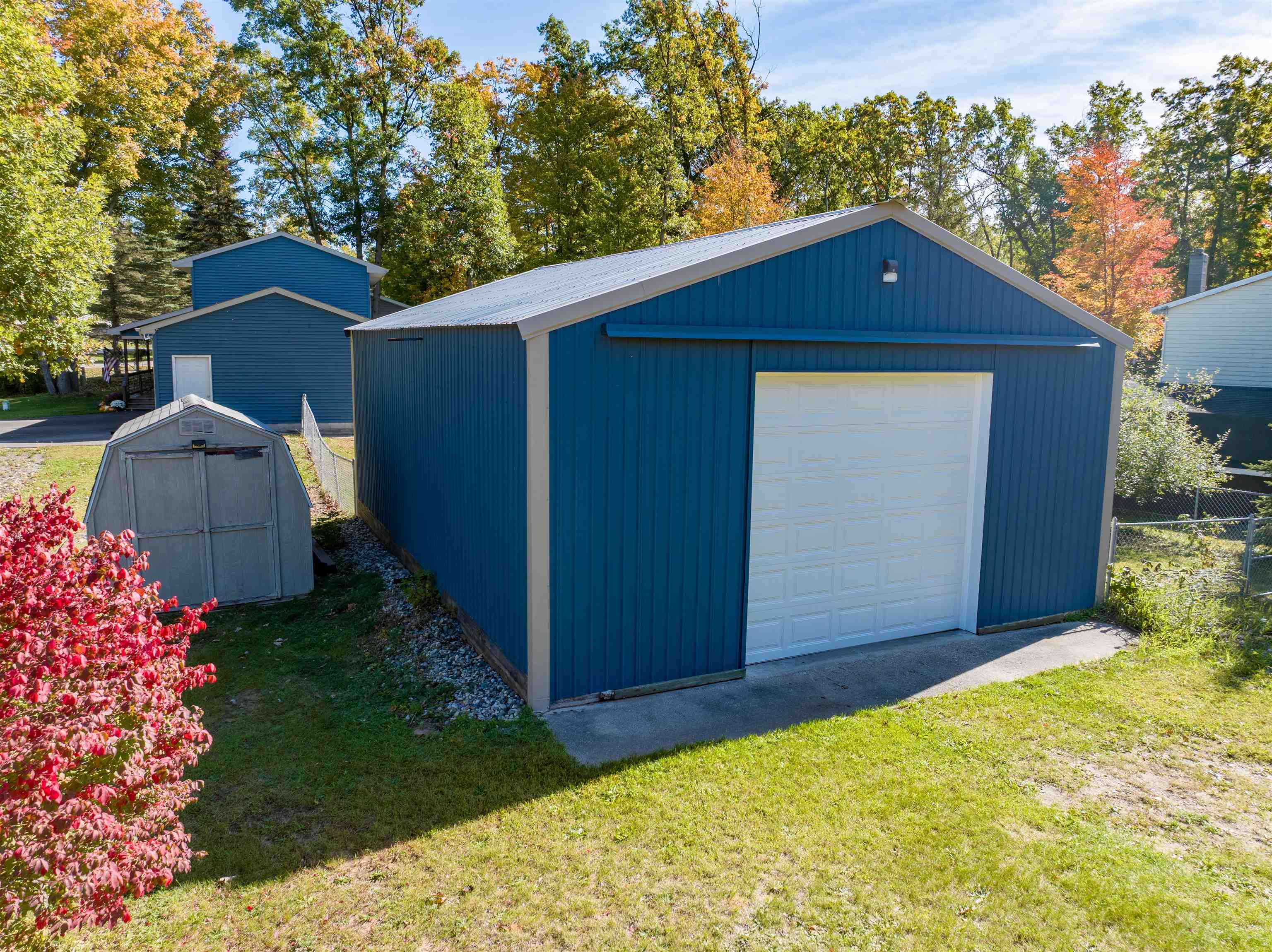 1558 Fawn Lake Drive