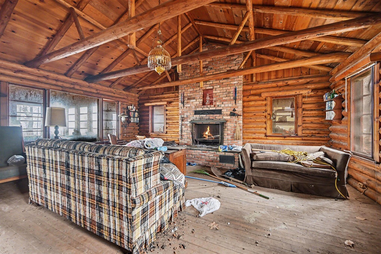 1812 Morning Glory Lane