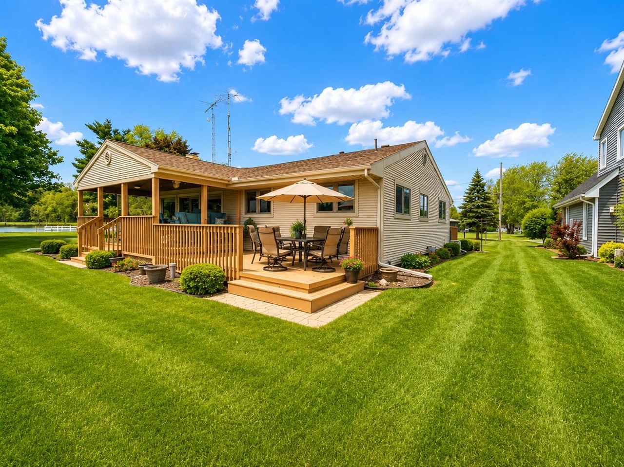 173 S Grand Pointe Drive